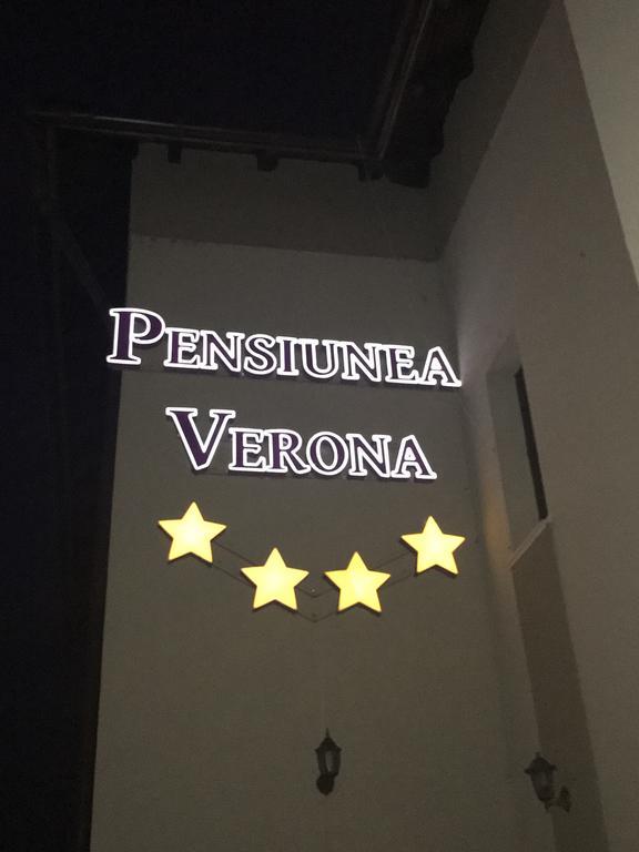 Pensiunea Verona Cluj Aeroport Cluj-Napoca Eksteriør bilde